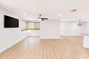 1044 E Alameda Dr, Tempe, AZ 85282 - Photo 7