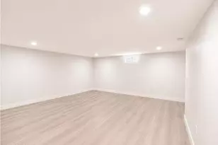 1044 E Alameda Dr, Tempe, AZ 85282 - Photo 17