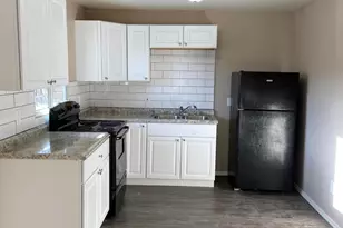 1597 W Mountain View Rd, Phoenix, AZ 85021 - Photo 3