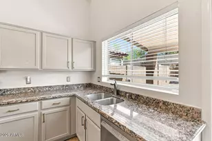 10475 E Karen Dr, Scottsdale, AZ 85255 - Photo 29
