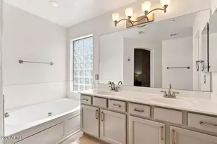10475 E Karen Dr, Scottsdale, AZ 85255 - Photo 15