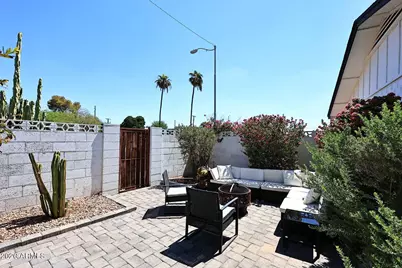 8638 E Sheridan Street, Scottsdale, AZ 85257 - Photo 39