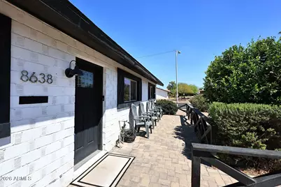 8638 E Sheridan Street, Scottsdale, AZ 85257 - Photo 5