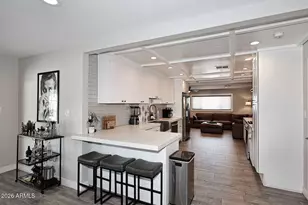 8638 E Sheridan St, Scottsdale, AZ 85257 - Photo 9