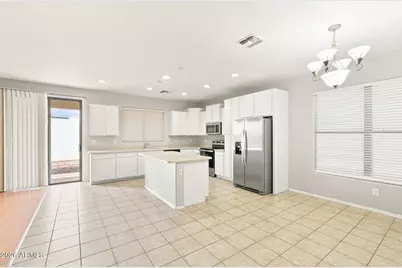 1310 E Cecil Court, Casa Grande, AZ 85122 - Photo 5