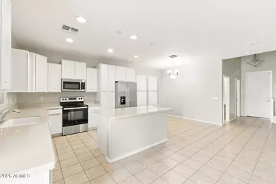 1310 E Cecil Court, Casa Grande, AZ 85122 - Photo 9