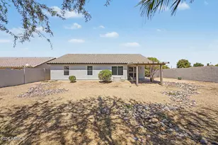 1325 E Constance Wy, Phoenix, AZ 85042 - Photo 33
