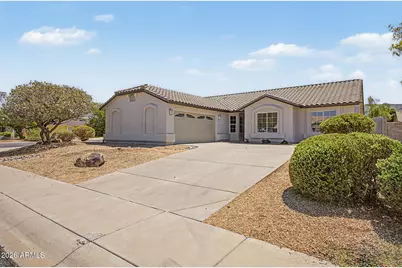 1325 E Constance Way, Phoenix, AZ 85042 - Photo 3