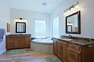 2827 W Here to There Dr, Phoenix, AZ 85086 - Photo 7