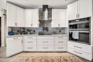 258 W Yearling Rd, Phoenix, AZ 85085 - Photo 19