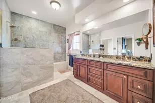 258 W Yearling Rd, Phoenix, AZ 85085 - Photo 27