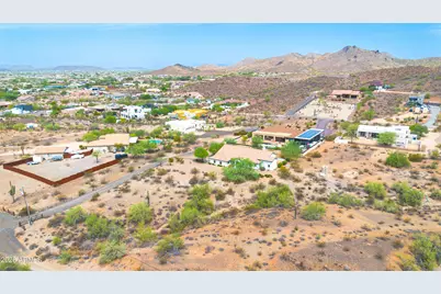 258 W Yearling Road, Phoenix, AZ 85085 - Photo 49