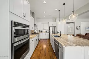 9428 W Fallen Leaf Ln, Peoria, AZ 85383 - Photo 11