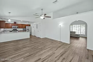 6321 W Sierra St, Glendale, AZ 85304 - Photo 7