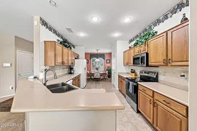 18757 N Avila Drive N, Surprise, AZ 85387 - Photo 11