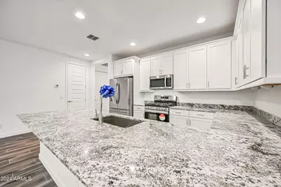 7574 W Jackrabbit Lane, Peoria, AZ 85383 - Photo 9