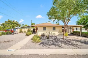 4539 N 10th Ave, Phoenix, AZ 85013 - Photo 1