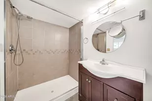 4539 N 10th Ave, Phoenix, AZ 85013 - Photo 33