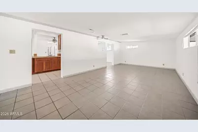 4539 N 10th Avenue, Phoenix, AZ 85013 - Photo 11