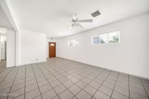 4539 N 10th Ave, Phoenix, AZ 85013 - Photo 7