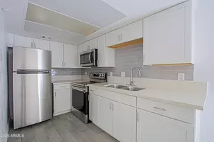 13205 North 21st Pl, Phoenix, AZ 85022 - Photo 9