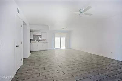 13205 N 21st Place #2, Phoenix, AZ 85022 - Photo 7