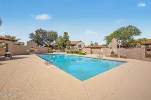 8111 W Wacker Rd, Peoria, AZ 85381 - Photo 27