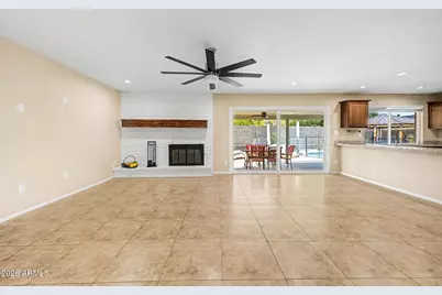 3118 W Woodridge Drive, Phoenix, AZ 85053 - Photo 5
