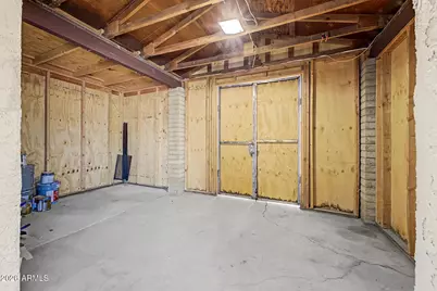 3118 W Woodridge Drive, Phoenix, AZ 85053 - Photo 29