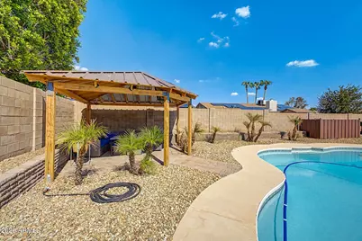 3118 W Woodridge Drive, Phoenix, AZ 85053 - Photo 33