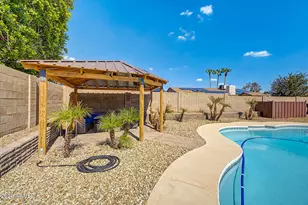 3118 W Woodridge Dr, Phoenix, AZ 85053 - Photo 33