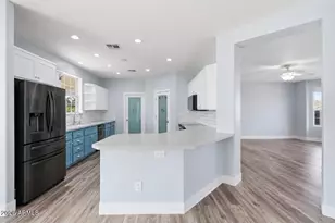 20305 W Peak View Rd, Wittmann, AZ 85361 - Photo 5