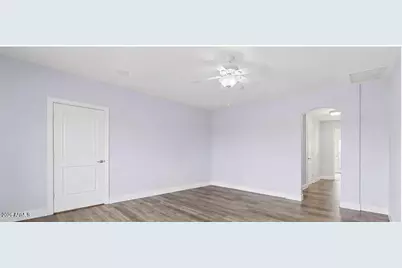 20305 W Peakview Road, Wittmann, AZ 85361 - Photo 13