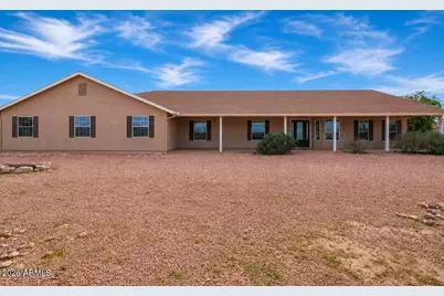 20305 W Peakview Road, Wittmann, AZ 85361 - Photo 1