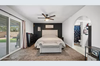 10032 N 49th Drive, Glendale, AZ 85302 - Photo 9