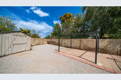 10032 N 49th Drive, Glendale, AZ 85302 - Photo 17