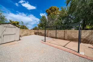 10032 N 49th Dr, Glendale, AZ 85302 - Photo 17