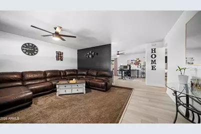 10032 N 49th Drive, Glendale, AZ 85302 - Photo 7