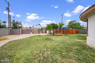 1749 W Grove St, Phoenix, AZ 85041 - Photo 15