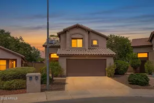 17246 N 40th Pl, Phoenix, AZ 85032 - Photo 1