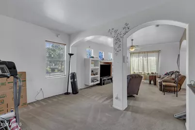 7225 S 40th Avenue, Phoenix, AZ 85041 - Photo 5