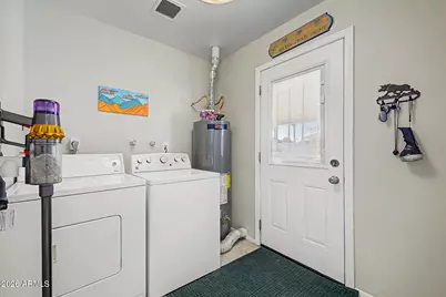10547 W Coggins Drive, Sun City, AZ 85351 - Photo 17