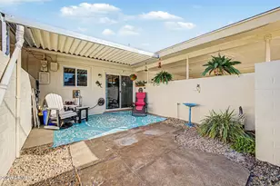 10547 W Coggins Dr, Sun City, AZ 85351 - Photo 19
