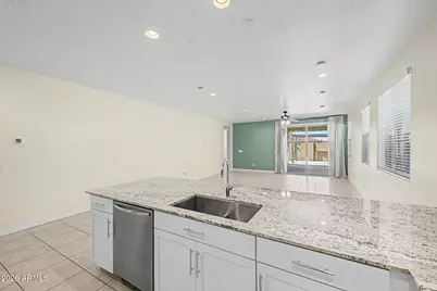 11144 W Levi Drive, Tolleson, AZ 85353 - Photo 9