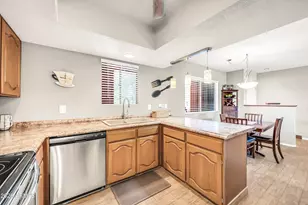 12212 N Paradise Vlg Pkwy S, Phoenix, AZ 85032 - Photo 17