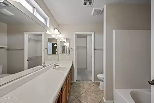 9208 W Deanna Dr, Peoria, AZ 85382 - Photo 25