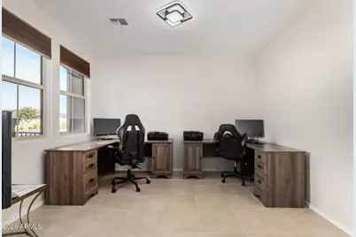 18275 W Cedarwood Lane, Goodyear, AZ 85338 - Photo 5