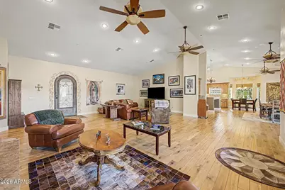 6630 E Lafayette Boulevard, Scottsdale, AZ 85251 - Photo 3