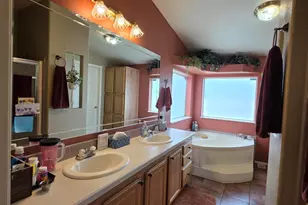 5776 E Perry Ln, Hereford, AZ 85615 - Photo 27