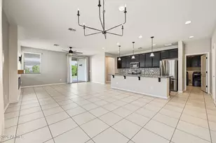 25583 South 224th Pl, Queen Creek, AZ 85142 - Photo 5